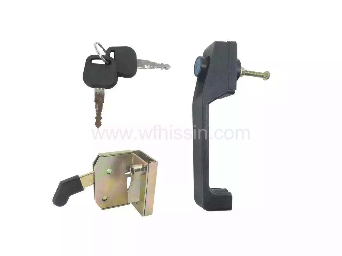 Right door lock assembly